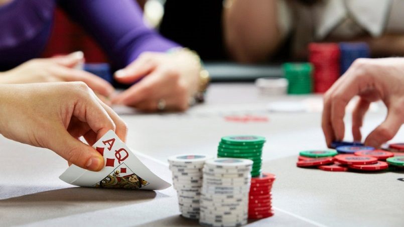 Thuật ngữ trong Poker về các vị trí trên bàn cược