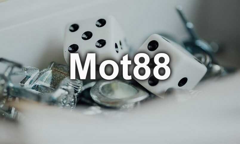 Tư vấn khách hàng của nhà cái Mot88 qua ứng dụng Chat Live